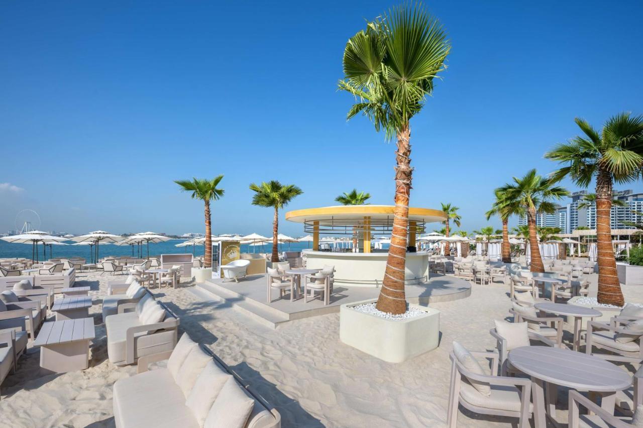 Radisson Beach Resort Palm Jumeirah Дубай Екстериор снимка